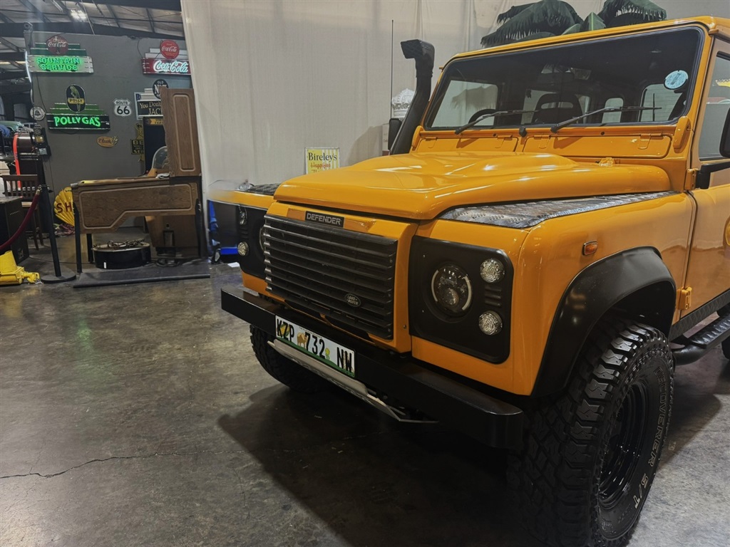 1999 Land Rover Defender 90 RHD Hardtop 8
