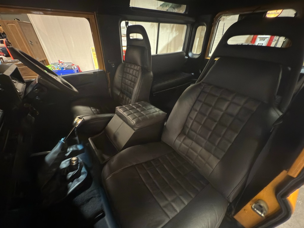 1999 Land Rover Defender 90 RHD Hardtop 88
