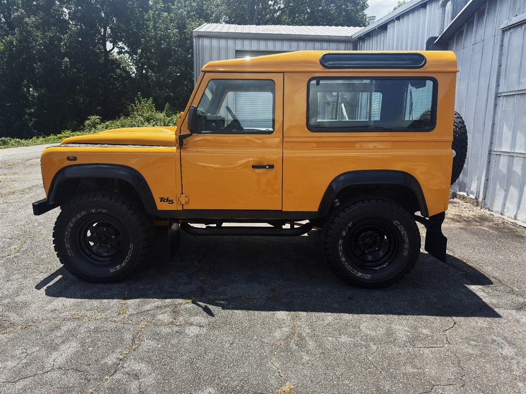 1999 Land Rover Defender 90 RHD Hardtop 91