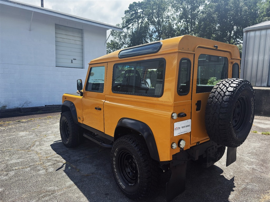 1999 Land Rover Defender 90 RHD Hardtop 92