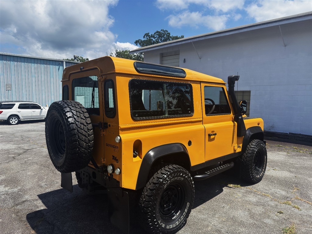 1999 Land Rover Defender 90 RHD Hardtop 94
