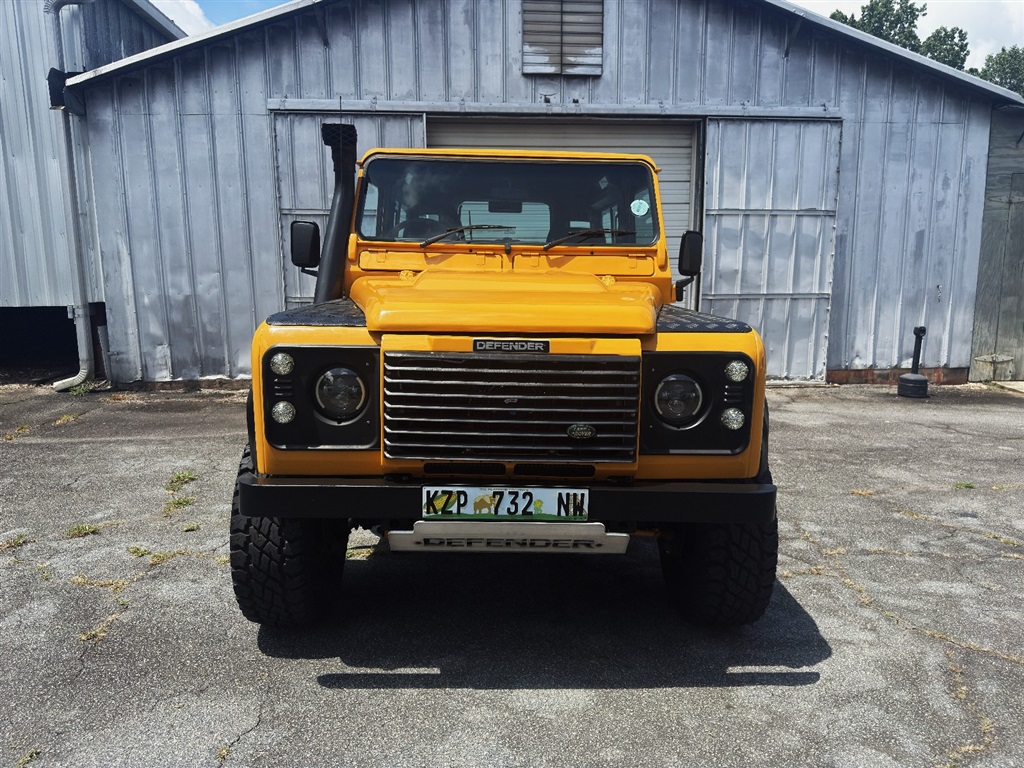 1999 Land Rover Defender 90 RHD Hardtop 97