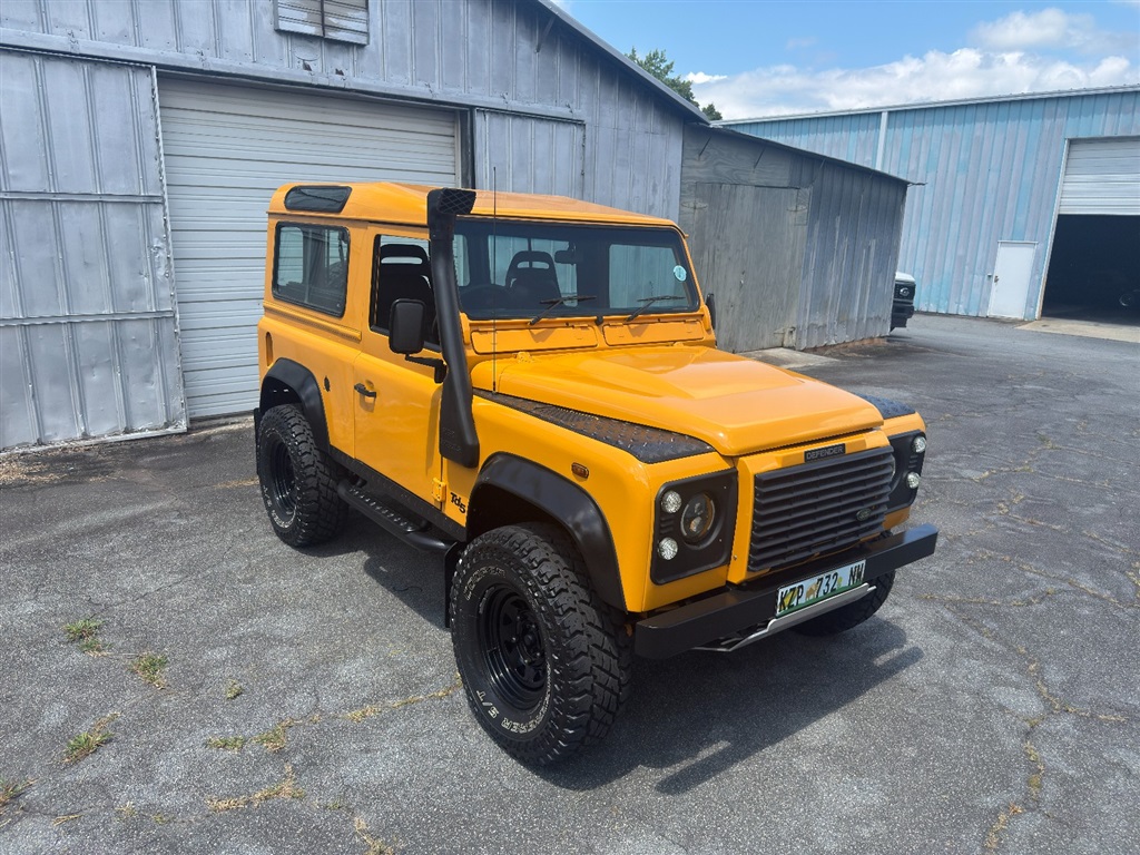 1999 Land Rover Defender 90 RHD Hardtop 98