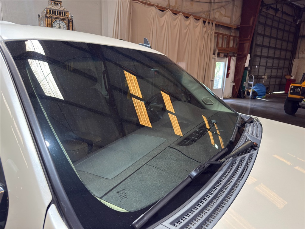 2010 Cadillac Escalade ESV 32