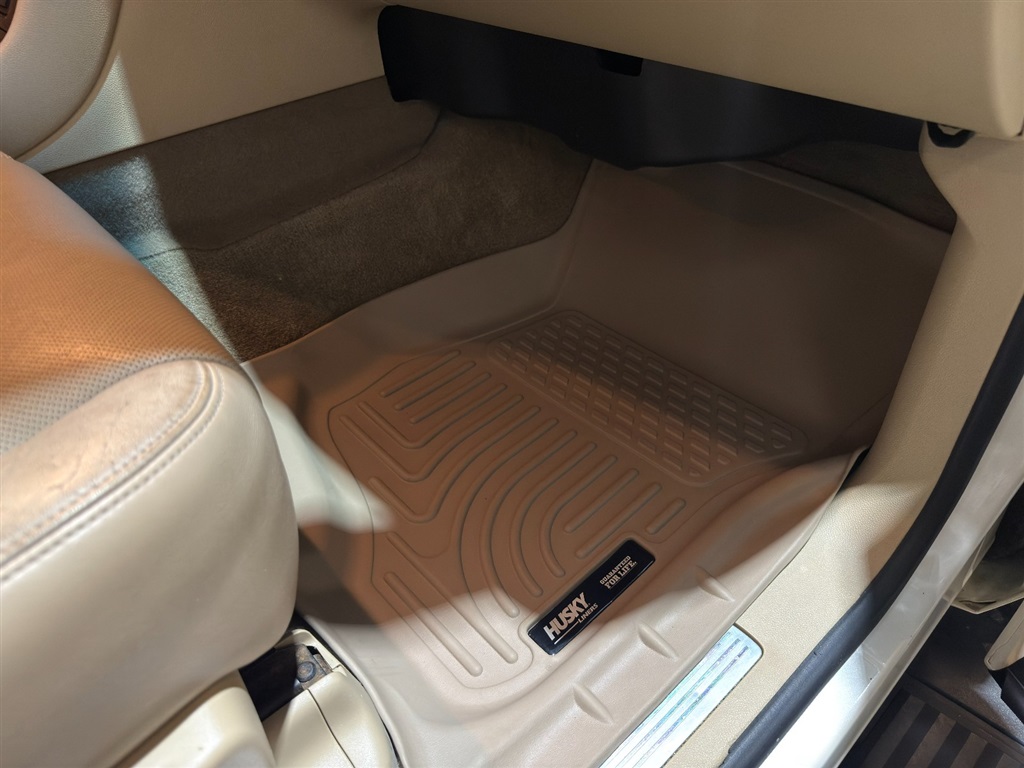 2010 Cadillac Escalade ESV 90