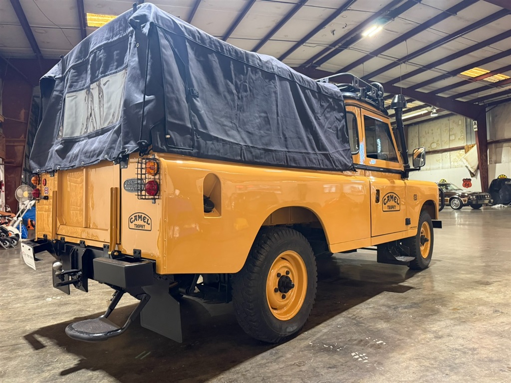 1981 Land Rover Series III 109 High Capacity Pick Up 23