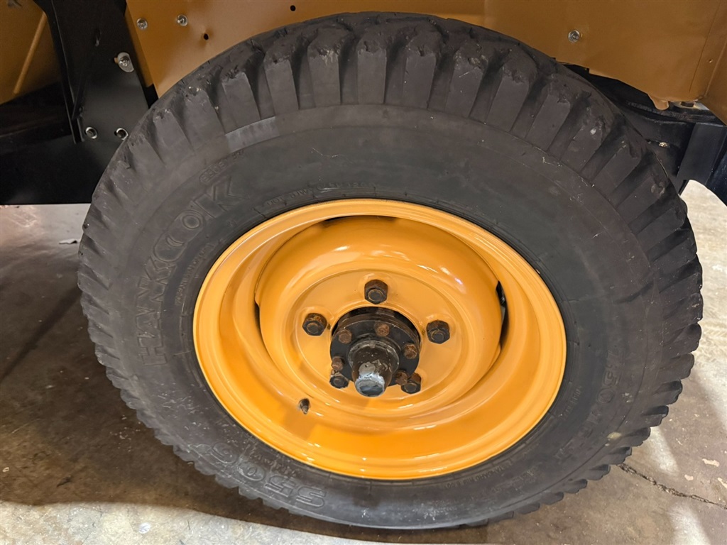 1981 Land Rover Series III 109 High Capacity Pick Up 26