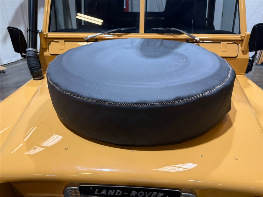 1981 Land Rover Series III 109 High Capacity Pick Up 56