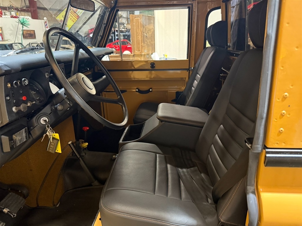 1981 Land Rover Series III 109 High Capacity Pick Up 70