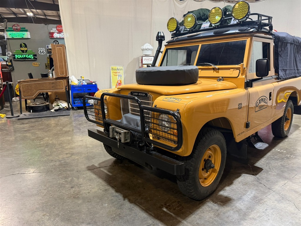 1981 Land Rover Series III 109 High Capacity Pick Up 9