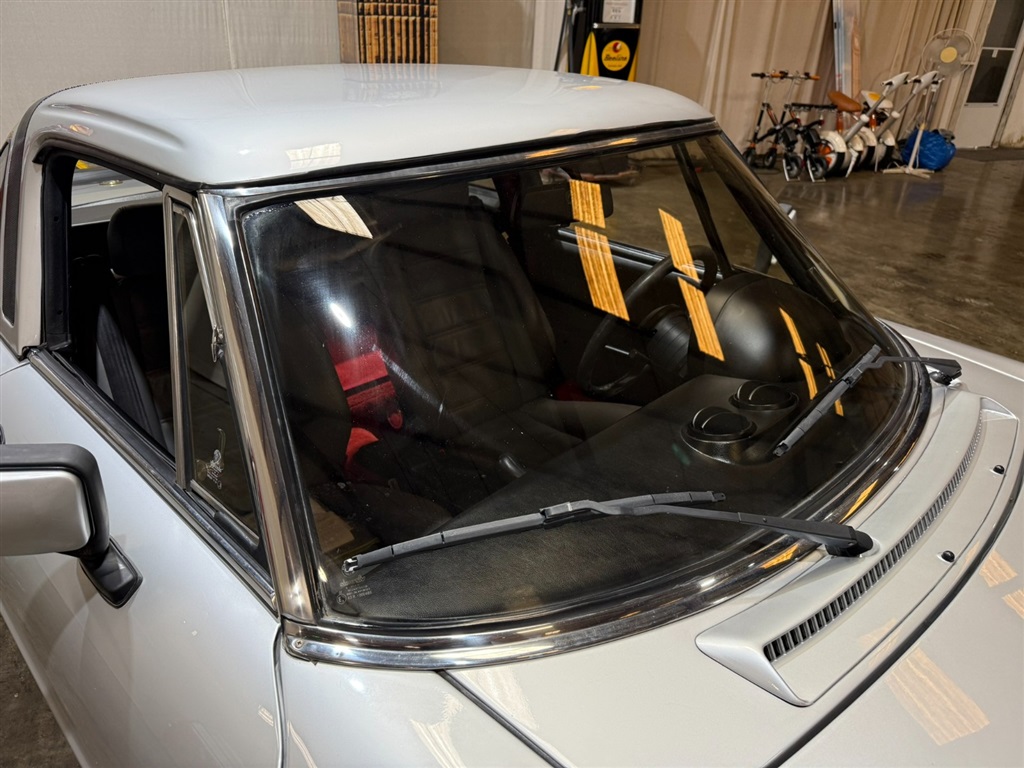 1987 Alfa Romeo Spider Quadrifoglio 30