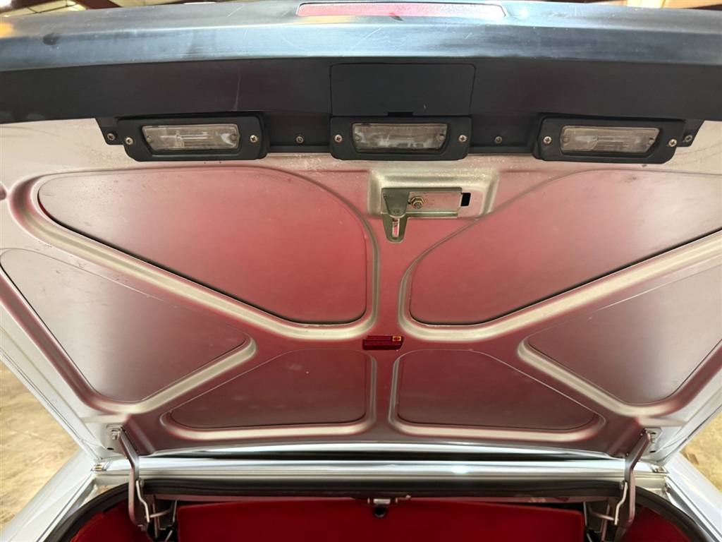 1987 Alfa Romeo Spider Quadrifoglio 46