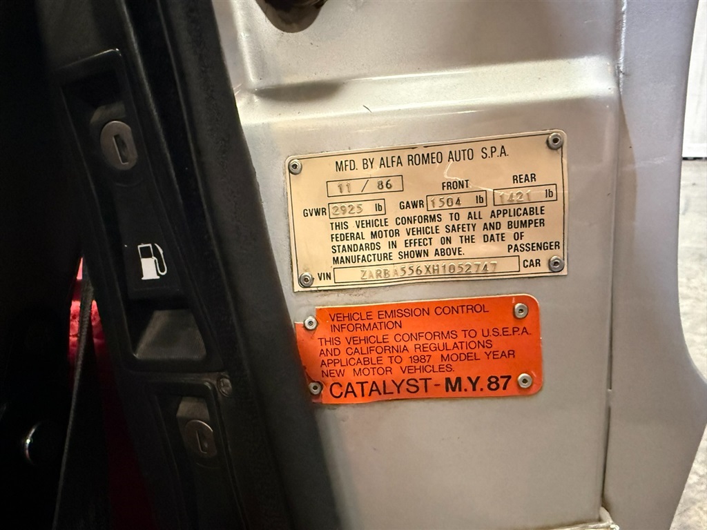 1987 Alfa Romeo Spider Quadrifoglio 81