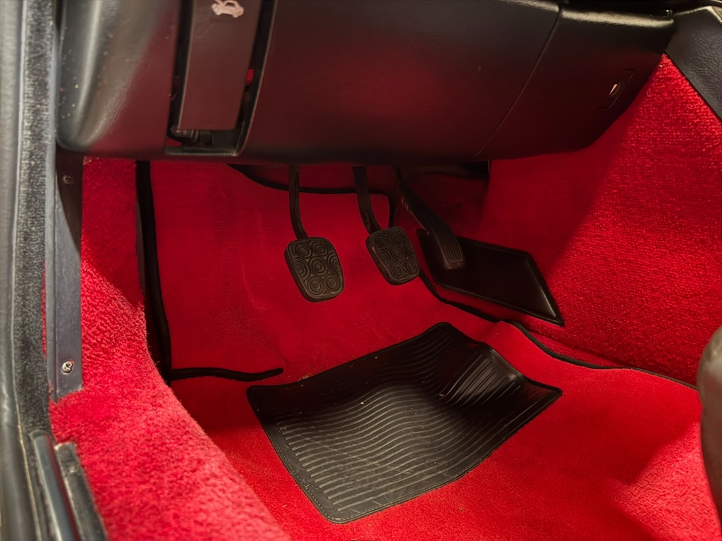 1987 Alfa Romeo Spider Quadrifoglio 84