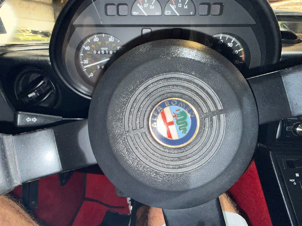 1987 Alfa Romeo Spider Quadrifoglio 94