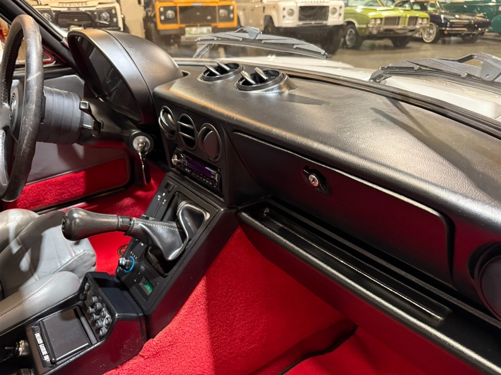 1987 Alfa Romeo Spider Quadrifoglio 98