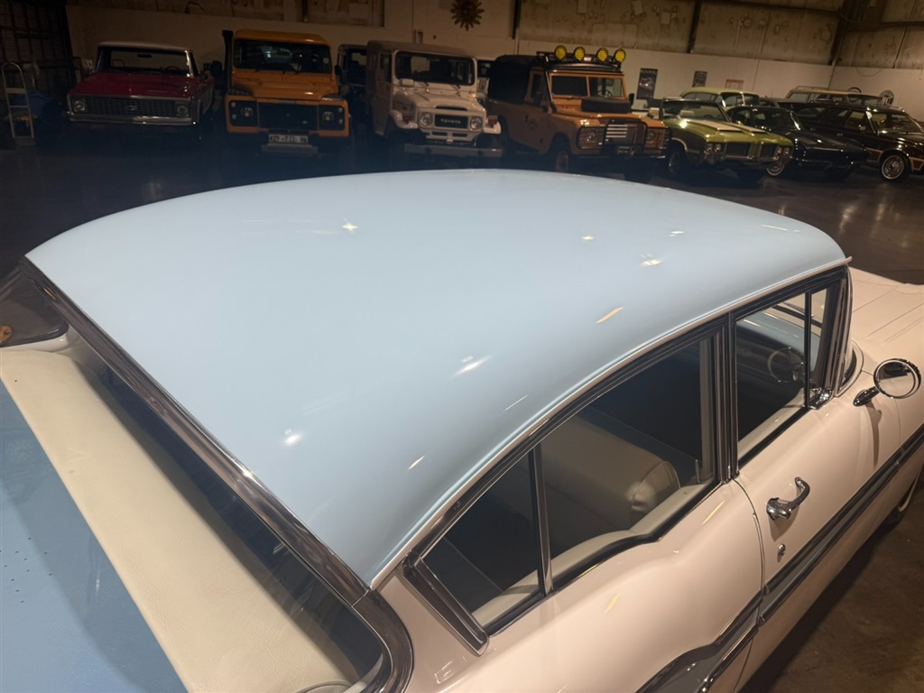 1958 Pontiac Chieftain 4 Door 42