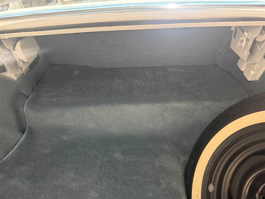 1958 Pontiac Chieftain 4 Door 49