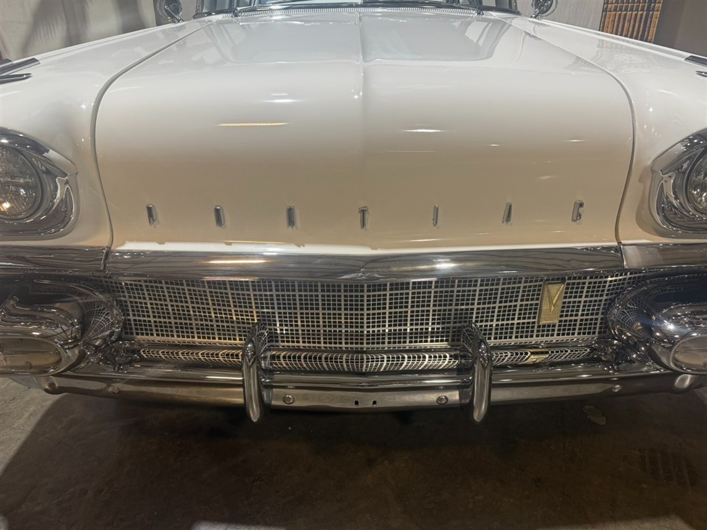 1958 Pontiac Chieftain 4 Door 66