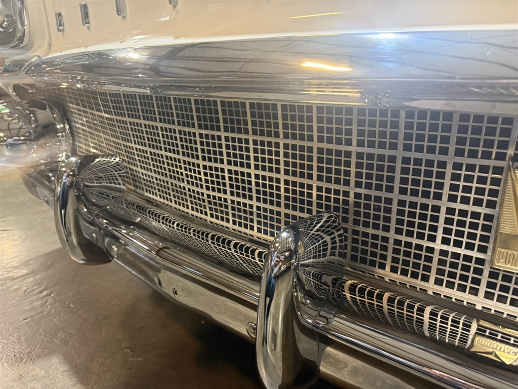 1958 Pontiac Chieftain 4 Door 68