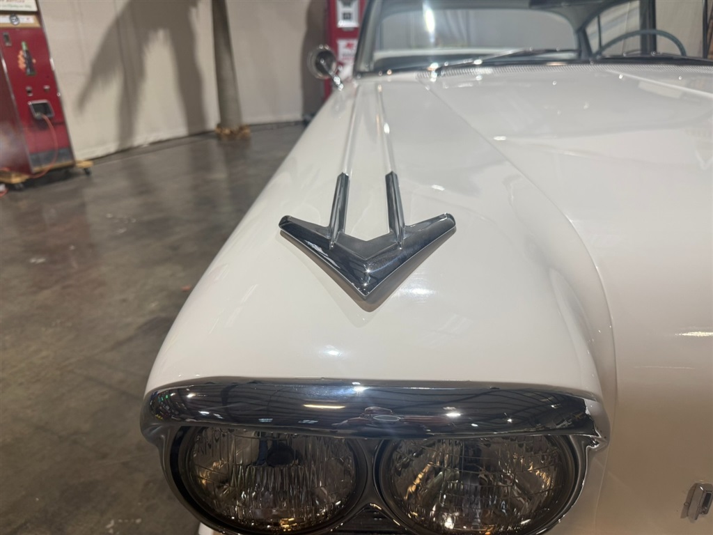 1958 Pontiac Chieftain 4 Door 70