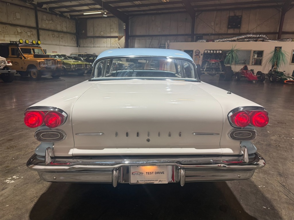 1958 Pontiac Chieftain 4 Door 72