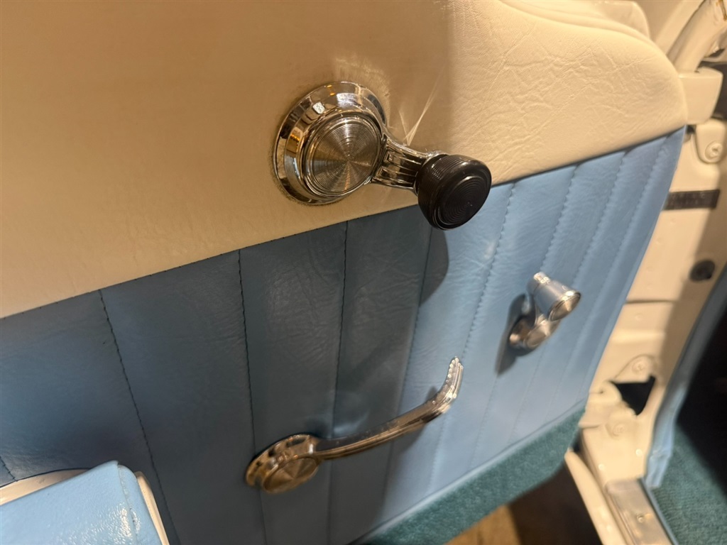 1958 Pontiac Chieftain 4 Door 87