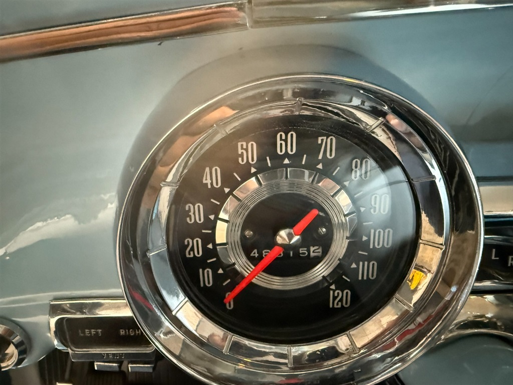 1958 Pontiac Chieftain 4 Door 92