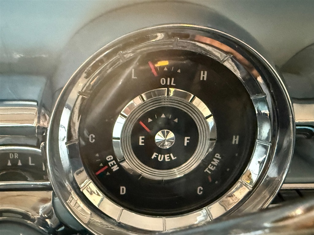 1958 Pontiac Chieftain 4 Door 94