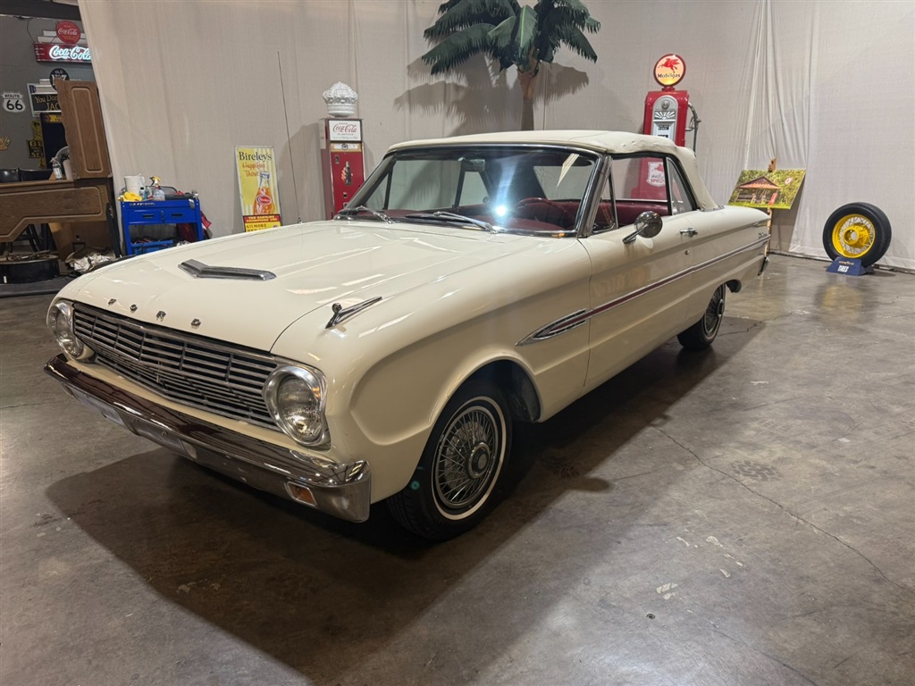 1963 Ford Falcon Futura Convertible 10
