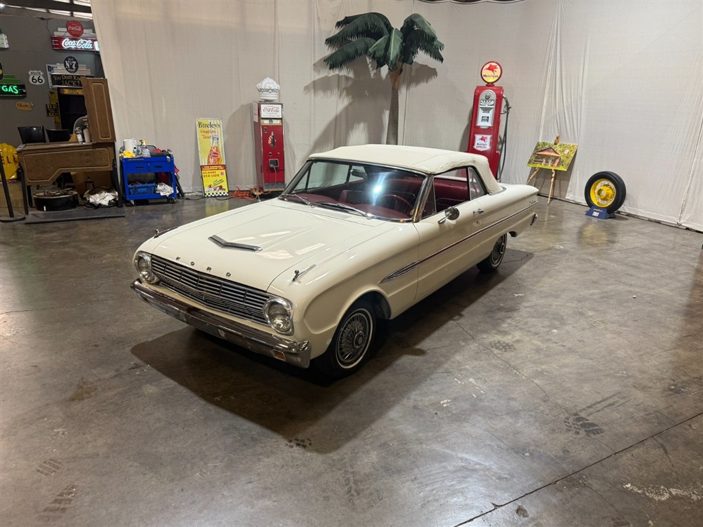 1963 Ford Falcon Futura Convertible 13