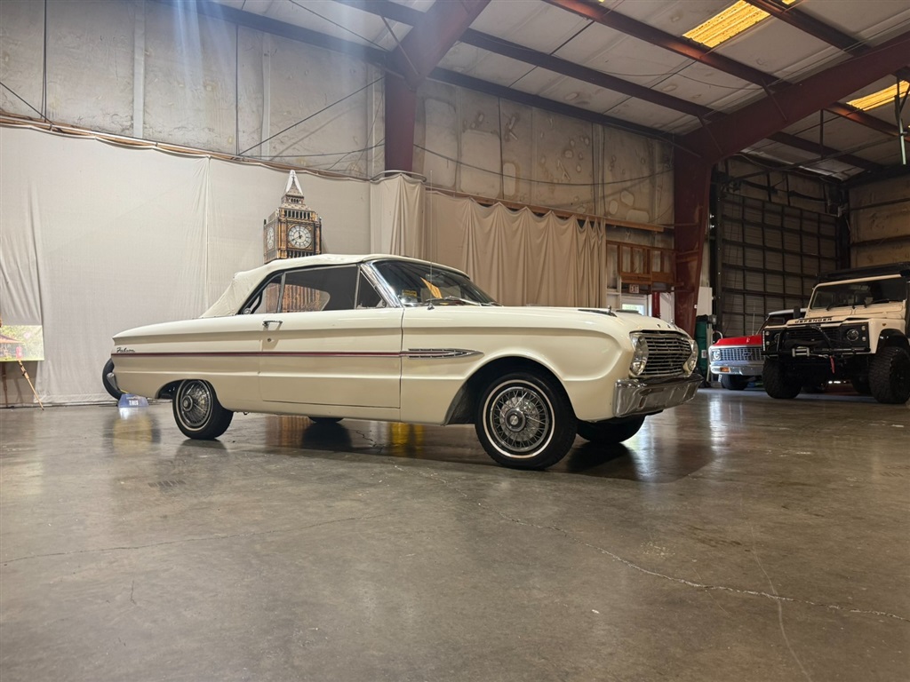 1963 Ford Falcon Futura Convertible 2