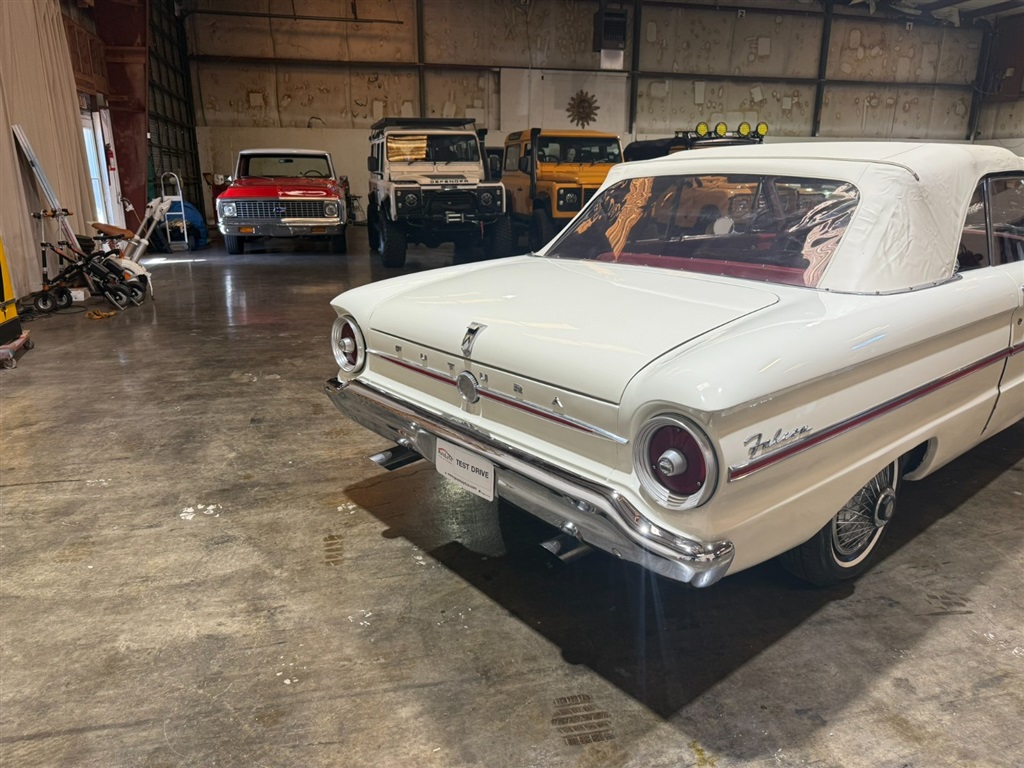 1963 Ford Falcon Futura Convertible 22