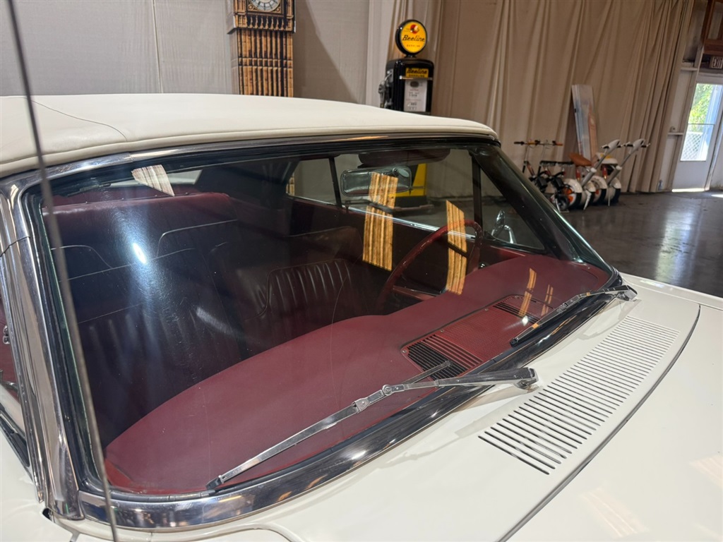 1963 Ford Falcon Futura Convertible 31