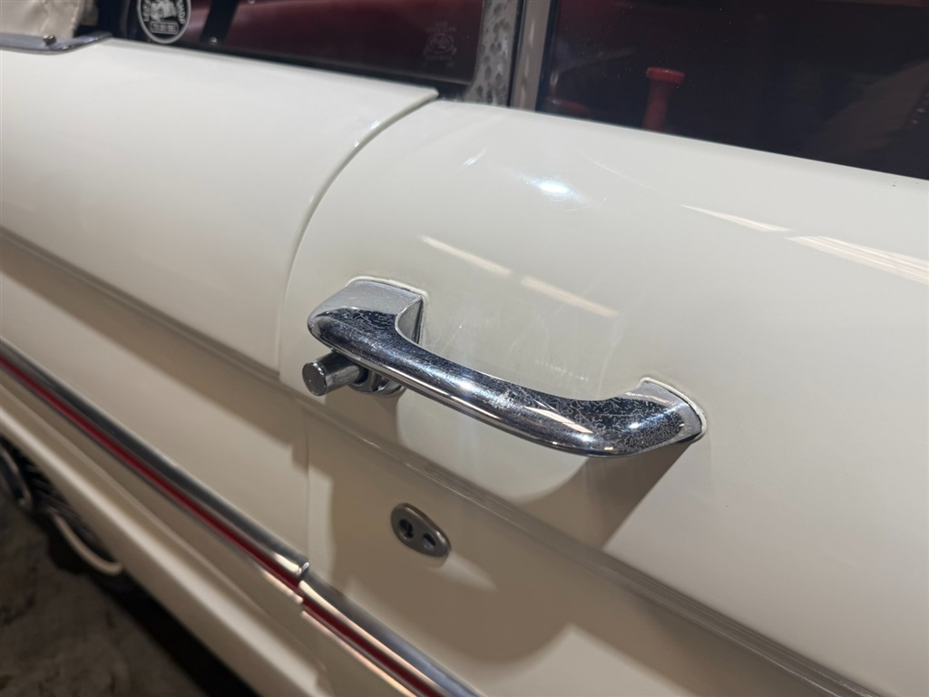 1963 Ford Falcon Futura Convertible 35