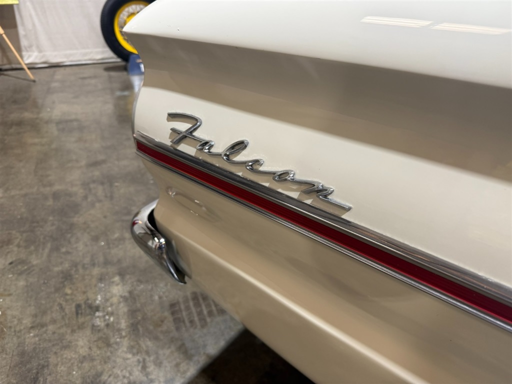1963 Ford Falcon Futura Convertible 39