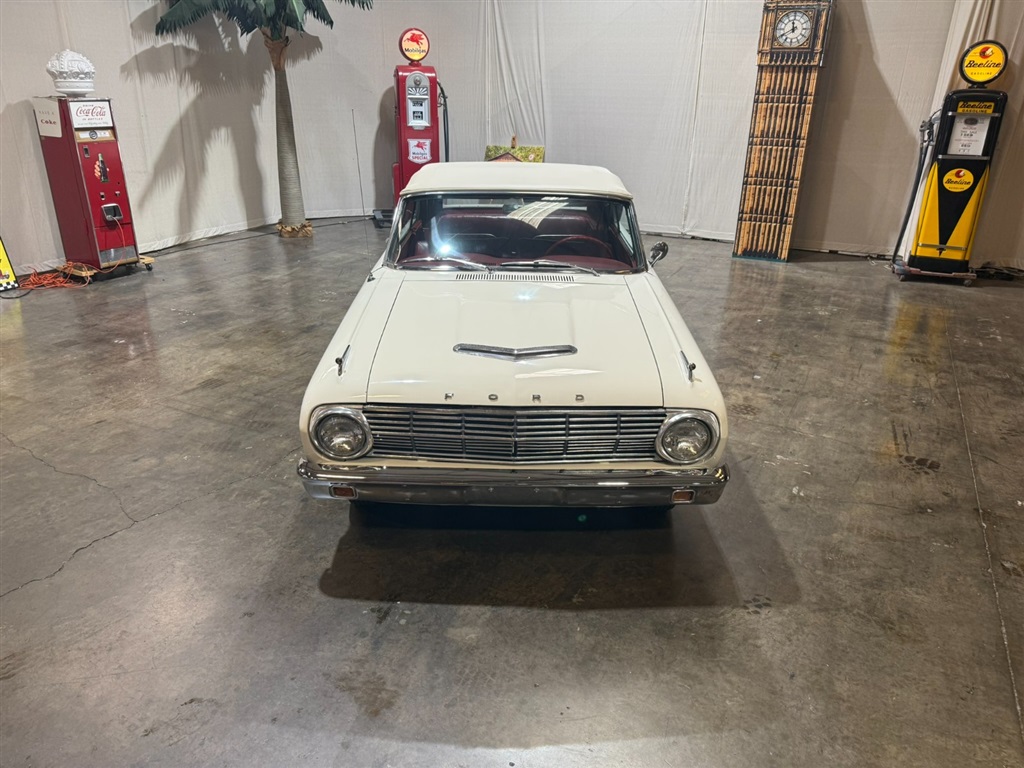 1963 Ford Falcon Futura Convertible 8