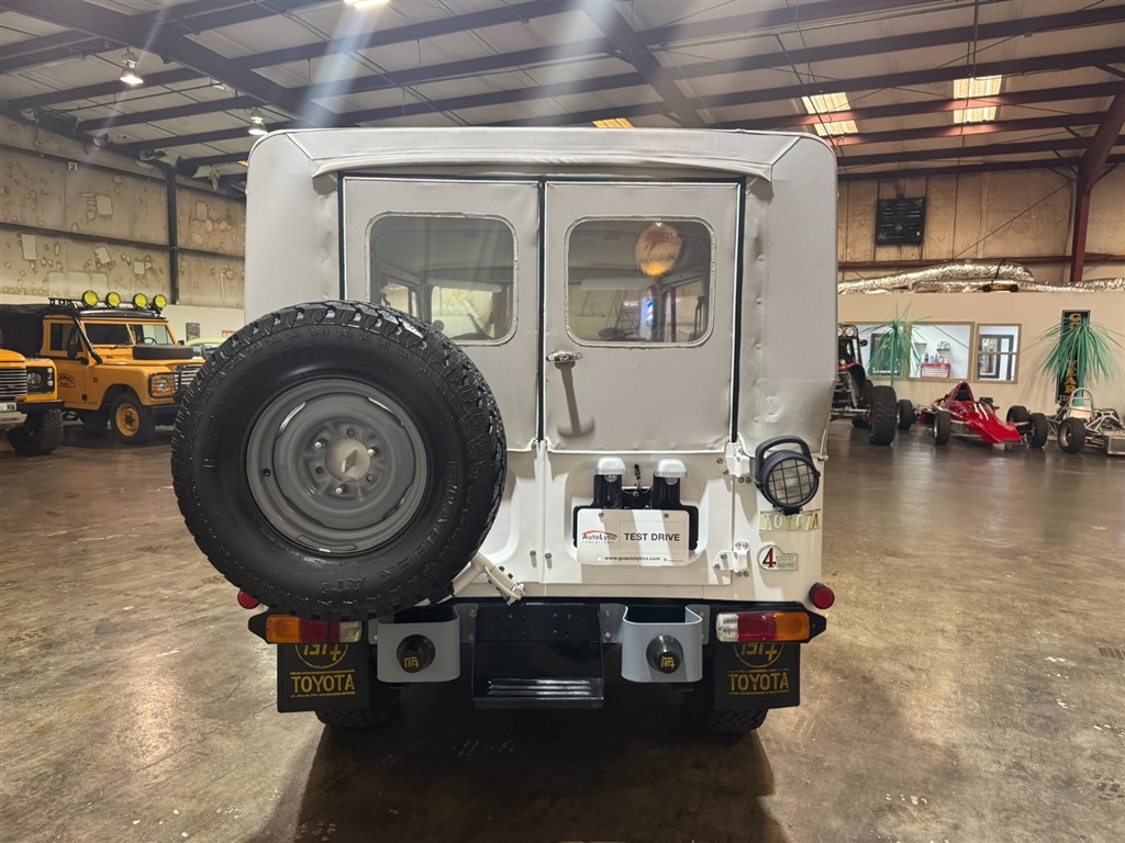 1982 Toyota Land Cruiser FJ 43 19