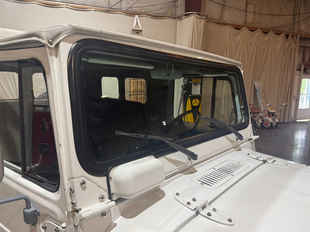 1982 Toyota Land Cruiser FJ 43 32