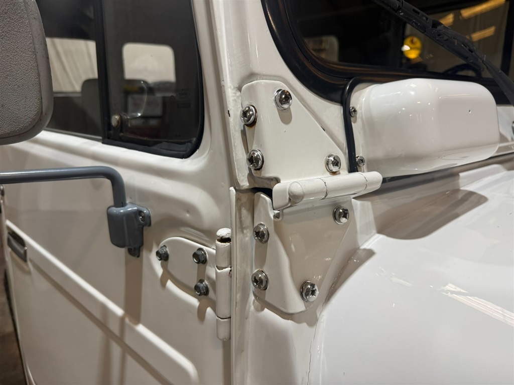 1982 Toyota Land Cruiser FJ 43 33