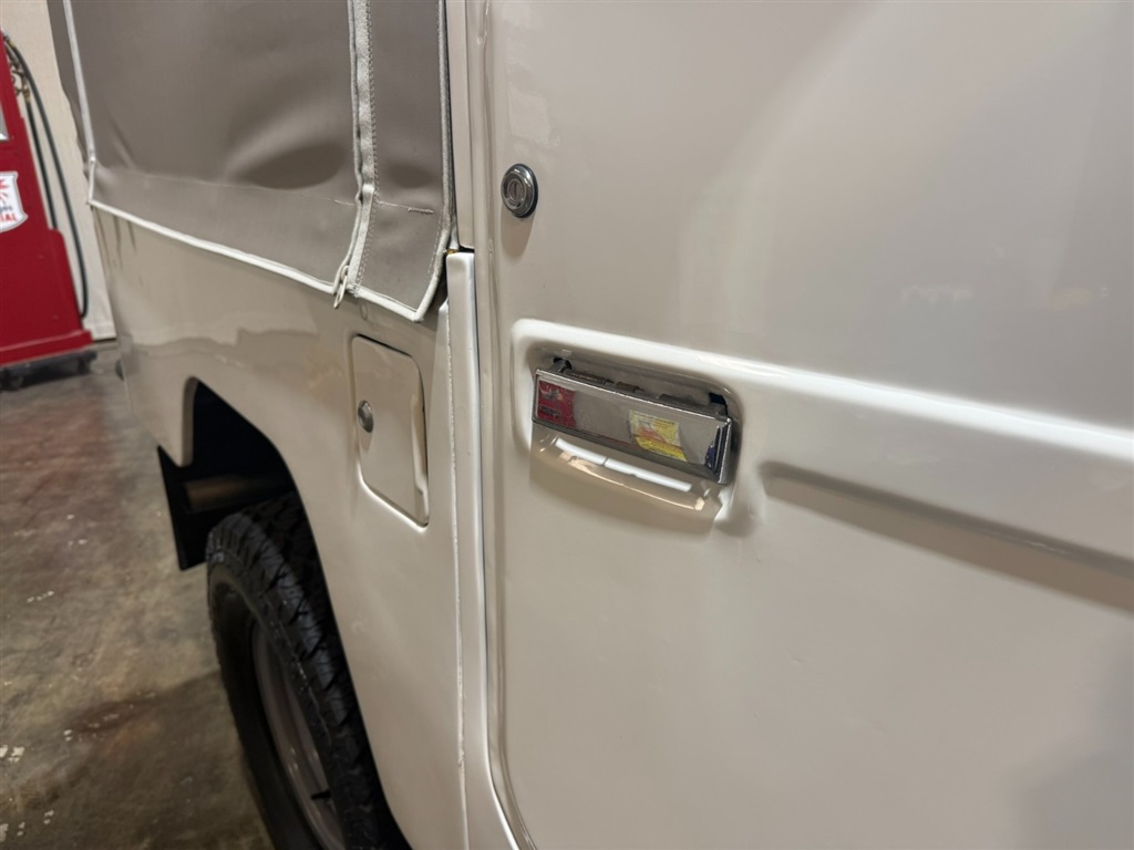 1982 Toyota Land Cruiser FJ 43 36