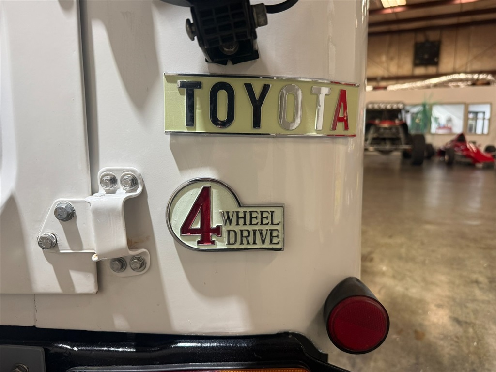 1982 Toyota Land Cruiser FJ 43 42