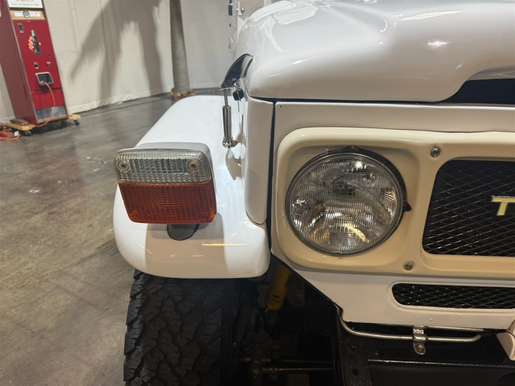 1982 Toyota Land Cruiser FJ 43 69