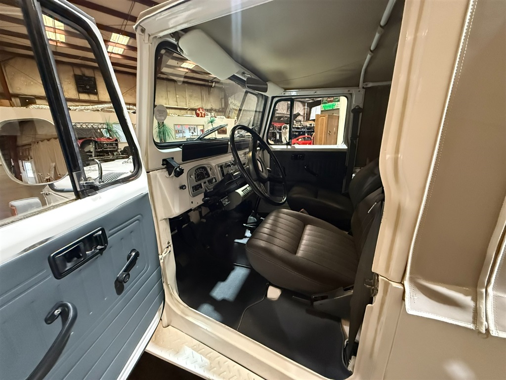 1982 Toyota Land Cruiser FJ 43 82