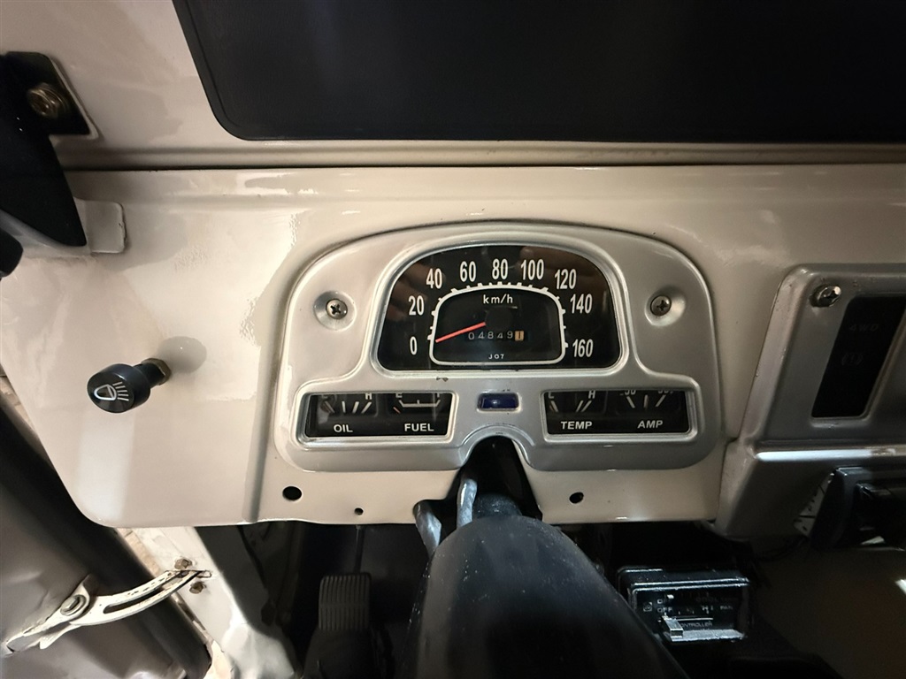 1982 Toyota Land Cruiser FJ 43 88