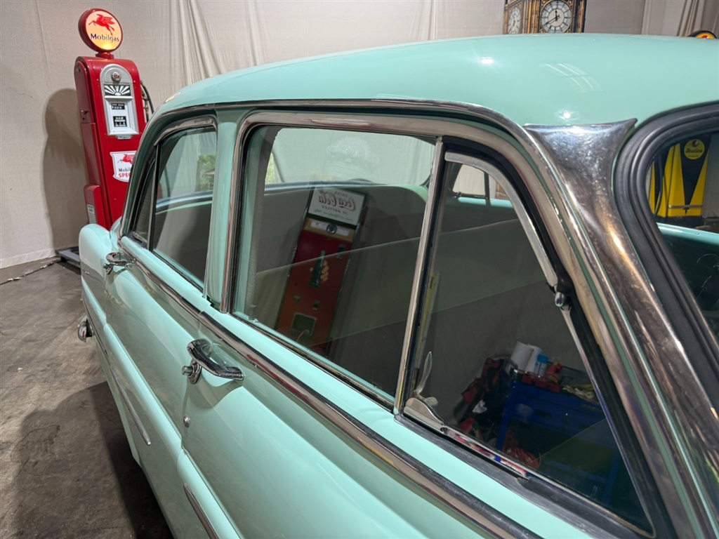 1954 Hudson Super Jet 31