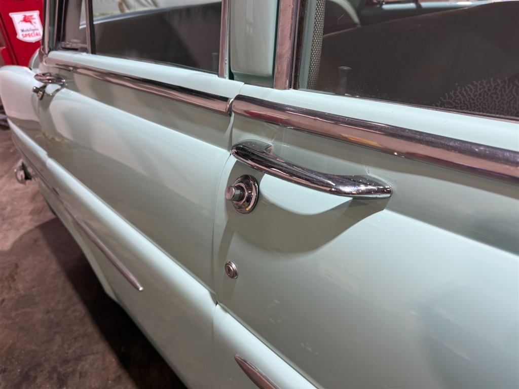 1954 Hudson Super Jet 32