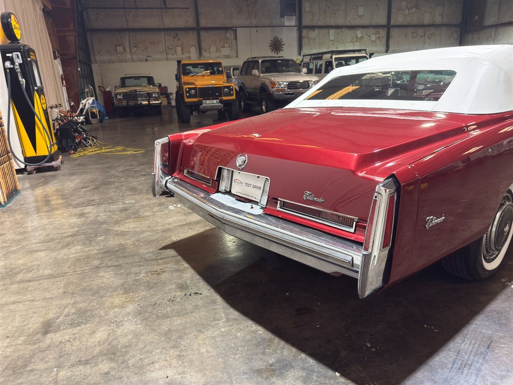 1976 Cadillac Eldorado Convertible 23