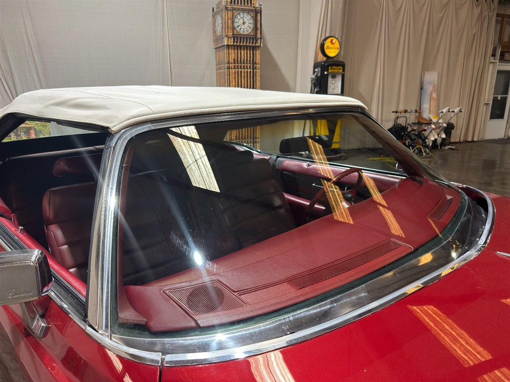 1976 Cadillac Eldorado Convertible 30