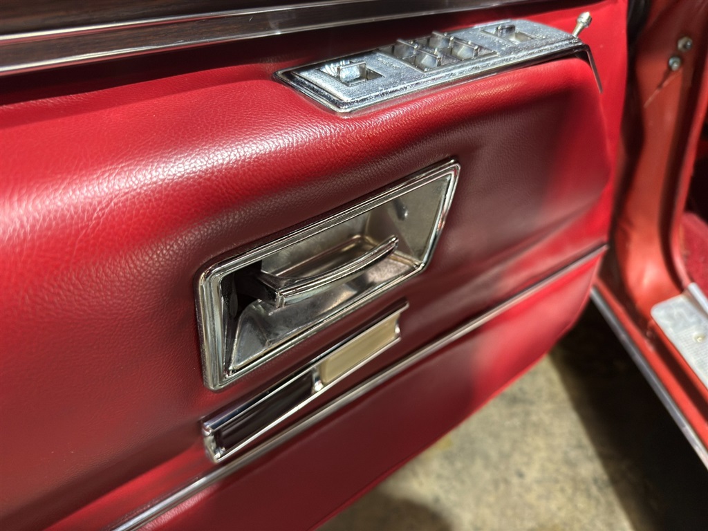 1976 Cadillac Eldorado Convertible 69